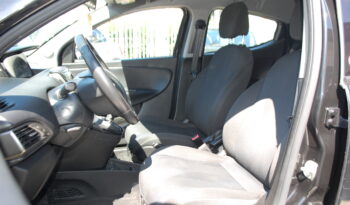 Lancia Ypsilon 1.0 firefly hybrid 70CV Gold S&S Uff Italy USB pieno