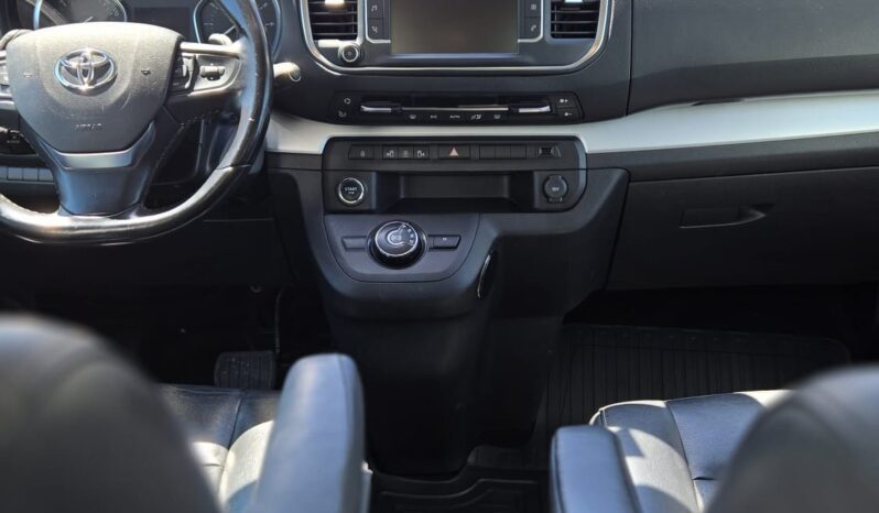 Toyota Proace 2.0 D 177CV Autom 8 Posti Pelle Navi Clima Tetto pieno
