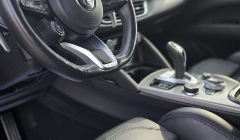 Alfa Romeo Stelvio 2.2 t Veloce Q4 210CV auto Pelle Uff Italy Led USB pieno