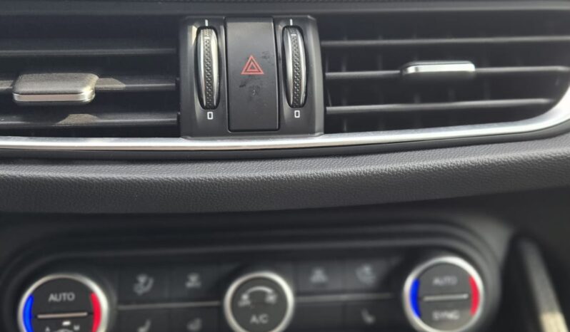 Alfa Romeo Stelvio 2.2 t Veloce Q4 210CV auto Pelle Uff Italy Led USB pieno