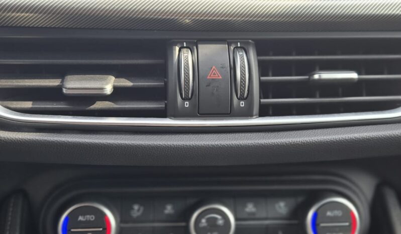 Alfa Romeo Stelvio 2.2 t Veloce Q4 210CV auto Pelle Uff Italy Led USB pieno