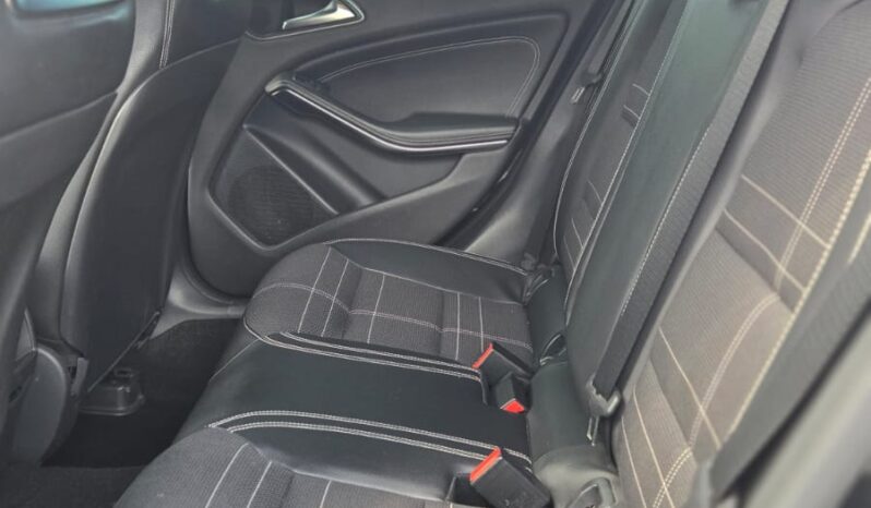 Mercedes-Benz A 180 1.5 cdi 110CV Sport Led Pelle Uff Italy Lega Navi pieno