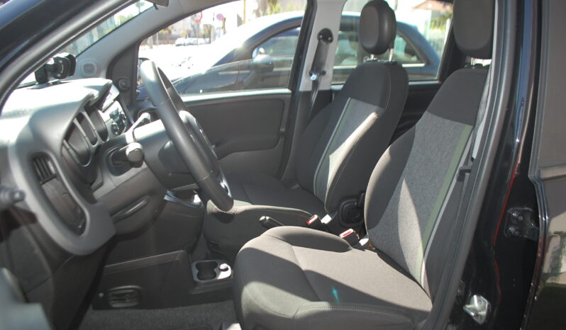 Fiat Panda 1.0 firefly hybrid 69CV City Cross S&S USB Uf Italy pieno