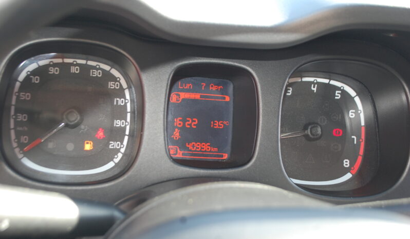Fiat Panda 1.0 firefly hybrid 69CV City Cross S&S USB Uf Italy pieno