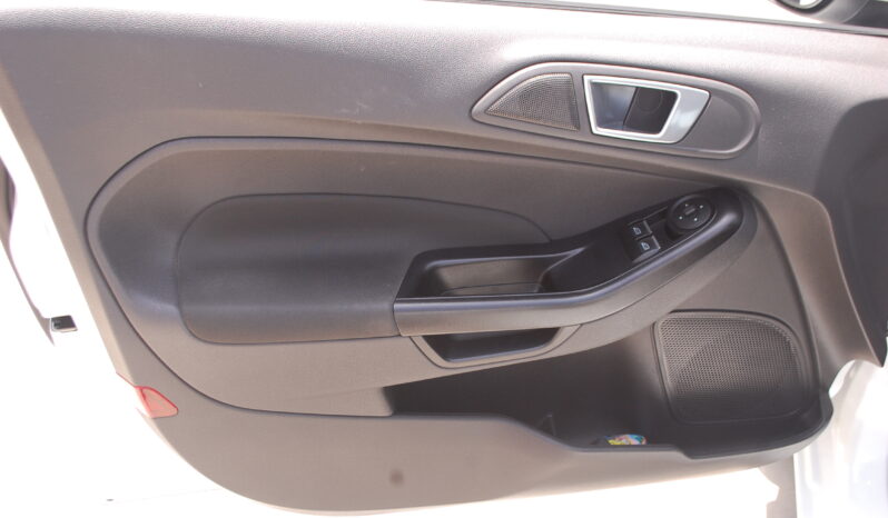 Ford Fiesta 5p 1.5 tdci Business Plus 75CV E6 Uff Italy USB pieno