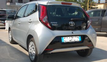 Toyota Aygo 1.0 Connect X-Play 72CV Uff Italy Led USB Bluetooth pieno
