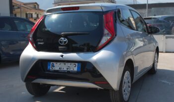 Toyota Aygo 1.0 Connect X-Play 72CV Uff Italy Led USB Bluetooth pieno
