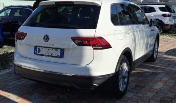Volkswagen Tiguan 2.0 tdi Life 122CV Uff Italy Led Clima Lega USB pieno