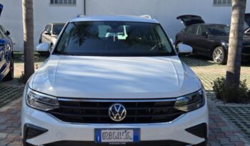 Volkswagen Tiguan 2.0 tdi Life 122CV Uff Italy Led Clima Lega USB pieno