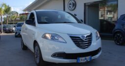 Lancia Ypsilon 1.2 8v Gold 69CV Uff Italy Bluetooth USB Lega