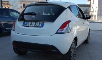 Lancia Ypsilon 1.2 8v Gold 69CV Uff Italy Bluetooth USB Lega pieno