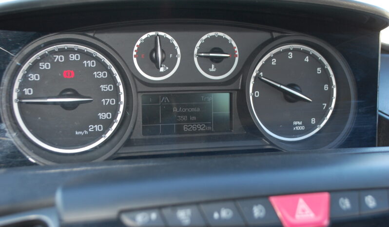 Lancia Ypsilon 1.2 8v Gold 69CV Uff Italy Bluetooth USB Lega pieno