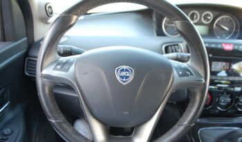 Lancia Ypsilon 1.2 8v Gold 69CV Uff Italy Bluetooth USB Lega pieno