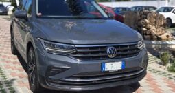 Volkswagen Tiguan 2.0 TDI 150CV Life dsg Uff Italy Lega Led USB