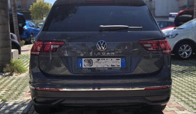 Volkswagen Tiguan 2.0 TDI 150CV Life dsg Uff Italy Lega Led USB pieno