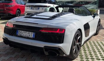 Audi R8 5.2 V10 rwd 540CV S Tronic Spyder Uff italy Led pieno