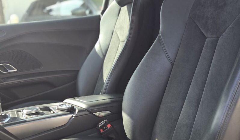 Audi R8 5.2 V10 rwd 540CV S Tronic Spyder Uff italy Led pieno