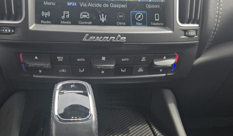 Maserati Levante 3.0 V6 350CV auto Vulcano ONE OF 150 Edition pieno