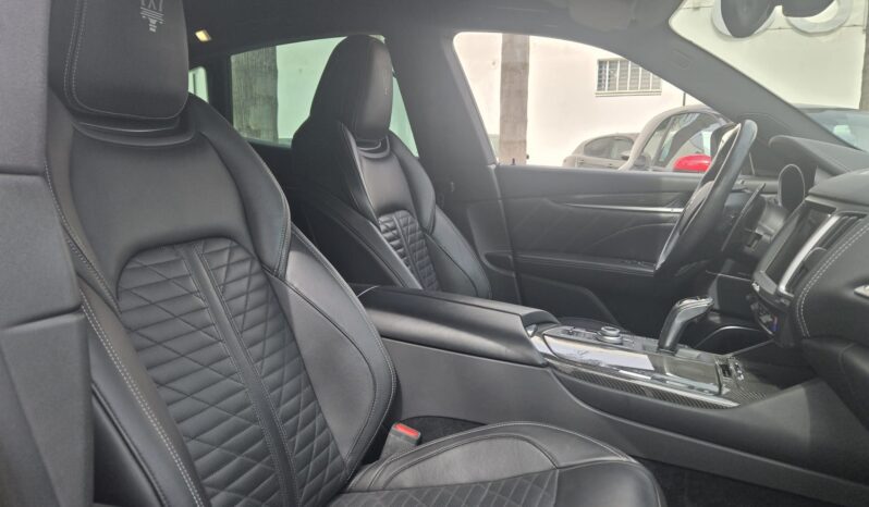 Maserati Levante 3.0 V6 350CV auto Vulcano ONE OF 150 Edition pieno