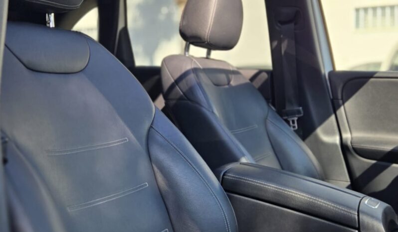 Mercedes-Benz B 180 d 1.5 DCI 115CV Premium auto Led Uff Italy Tetto pieno