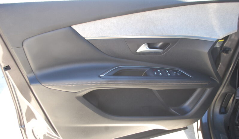 Peugeot 3008 2.0 bluehdi 180CV GT S&S EAT8 Uff Italy Navi Lega pieno