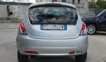 Lancia Ypsilon 1.0 firefly 70CV hybrid Gold S&S Uff Italy USB pieno