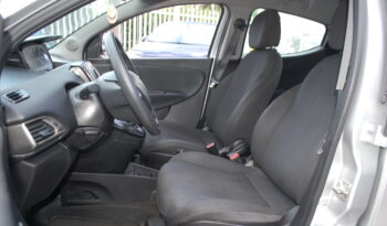 Lancia Ypsilon 1.0 firefly 70CV hybrid Gold S&S Uff Italy USB pieno
