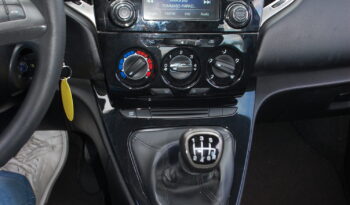 Lancia Ypsilon 1.0 firefly 70CV hybrid Gold S&S Uff Italy USB pieno