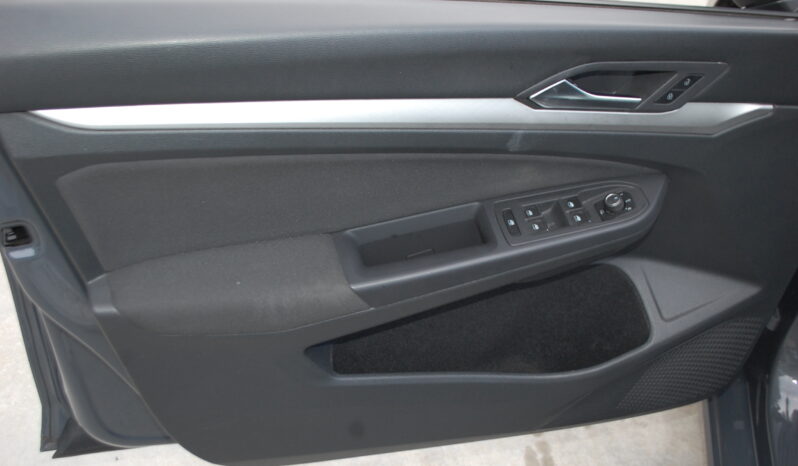 Volkswagen Golf 1.0 etsi evo Life 110CV dsg Uff Italy Led Lega App pieno