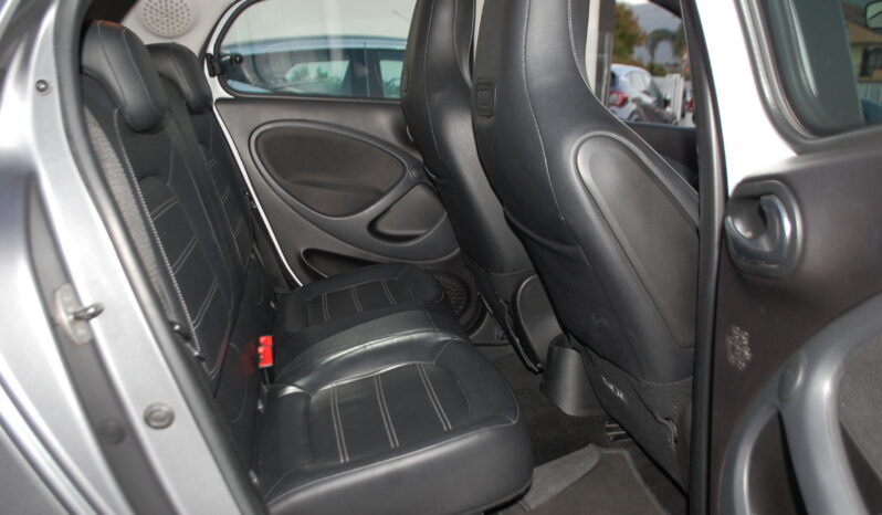 smart forFour 1.0 Prime 71CV twinamic Cabrio Uff Italy Lega Navi pieno