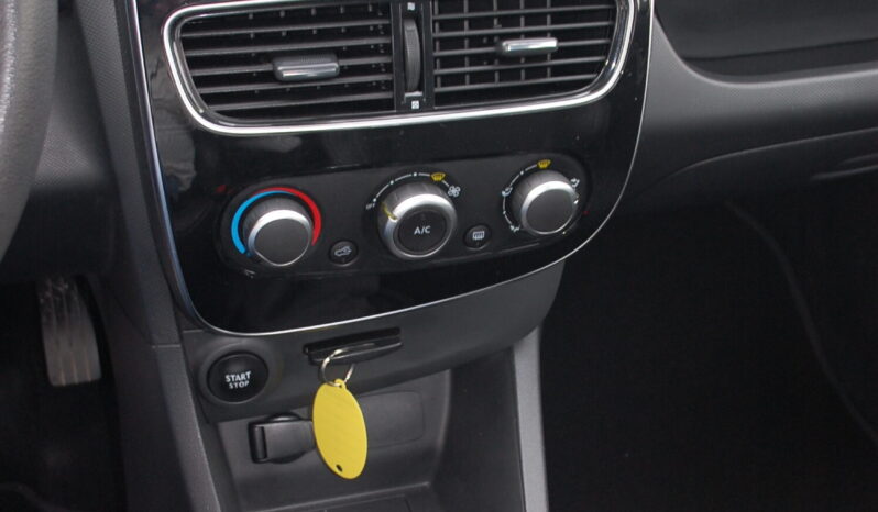 Renault Clio 1.5 dci Moschino Intens 75CV Uff Italy Pelle Navi pieno