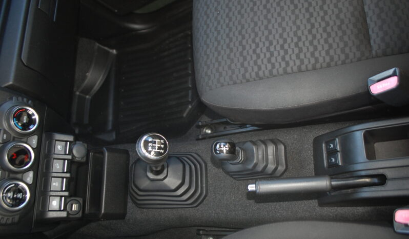 Suzuki Jimny 1.5 Top 4wd allgrip 102CV Uff Italy Navi Clima USB pieno