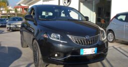Lancia Ypsilon 1.0 firefly hybrid 70CV Gold Plus S&S Uff Italy