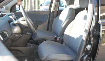 Lancia Ypsilon 1.0 firefly hybrid 70CV Gold Plus S&S Uff Italy pieno