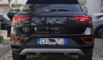 Volkswagen T-Roc 2.0 tdi Style 150CV dsg Uff Italy Led USB App Lega pieno