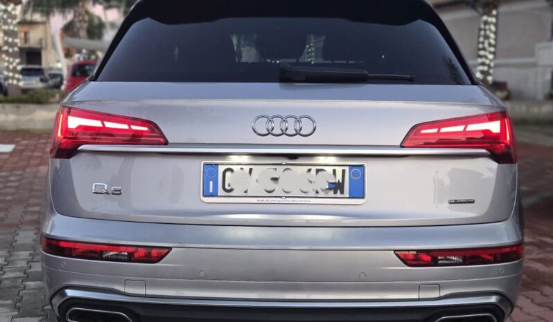 Audi Q5 40 2.0 tdi 204CV mhev 12V S line Quattro S-tronic pieno