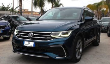 Volkswagen Tiguan 2.0 tdi R-Line 150CV dsg Uff Italy Navi Virtual pieno