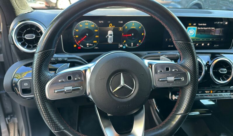 Mercedes-Benz A 180 d 1.5 dci 115CV Premium AMG auto Pelle Uff Italy pieno