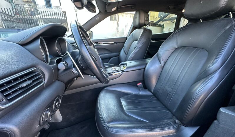 Maserati Levante 3.0 d V6 Granlusso 250CV Q4 auto Pelle Uff Italy pieno