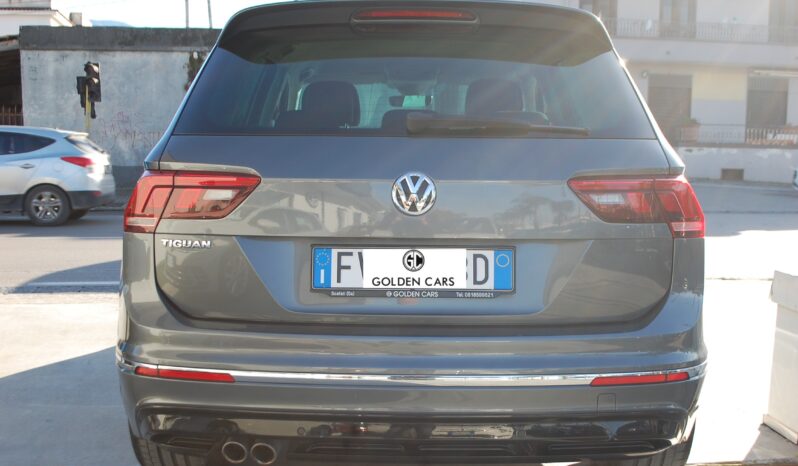 Volkswagen Tiguan 2.0 tdi Advanced R-Line Exterior Pack 150CV DSG pieno
