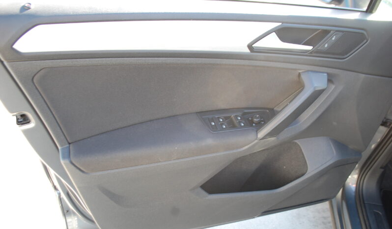 Volkswagen Tiguan 2.0 tdi Advanced R-Line Exterior Pack 150CV DSG pieno