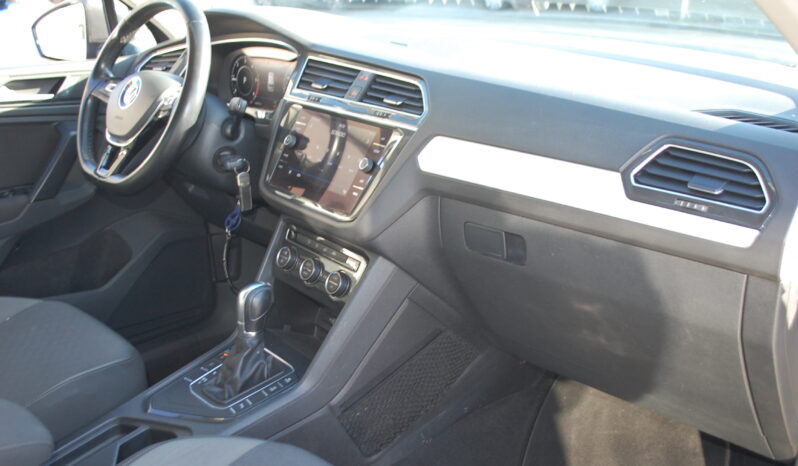 Volkswagen Tiguan 2.0 tdi Advanced R-Line Exterior Pack 150CV DSG pieno