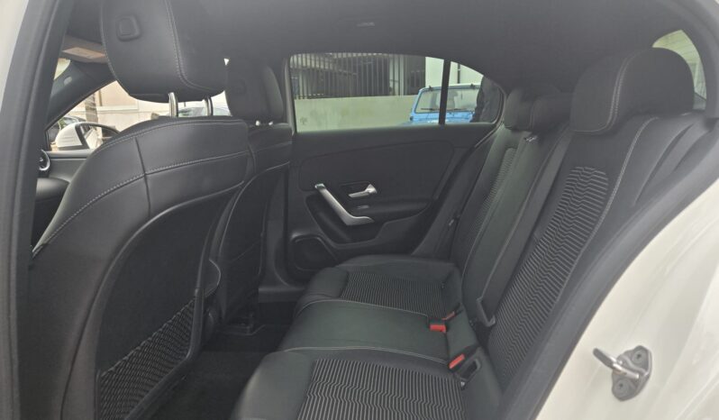 Mercedes-Benz A 180 d 1.5 DCI 115CV Sport Light auto Pelle Uff Italy pieno