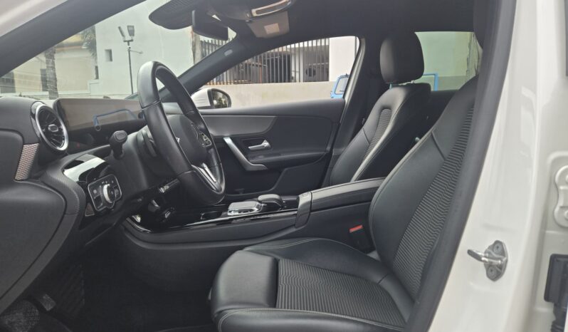 Mercedes-Benz A 180 d 1.5 DCI 115CV Sport Light auto Pelle Uff Italy pieno