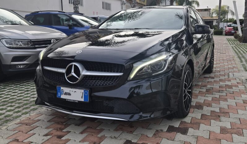 Mercedes-Benz A 180 d 1.5 DCI 110CV Sport auto Pelle Navi Led Uff Ital pieno