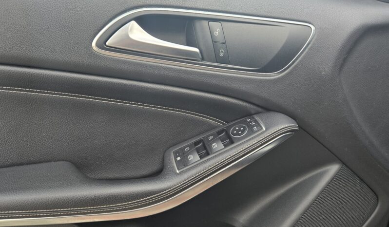 Mercedes-Benz A 180 d 1.5 DCI 110CV Sport auto Pelle Navi Led Uff Ital pieno