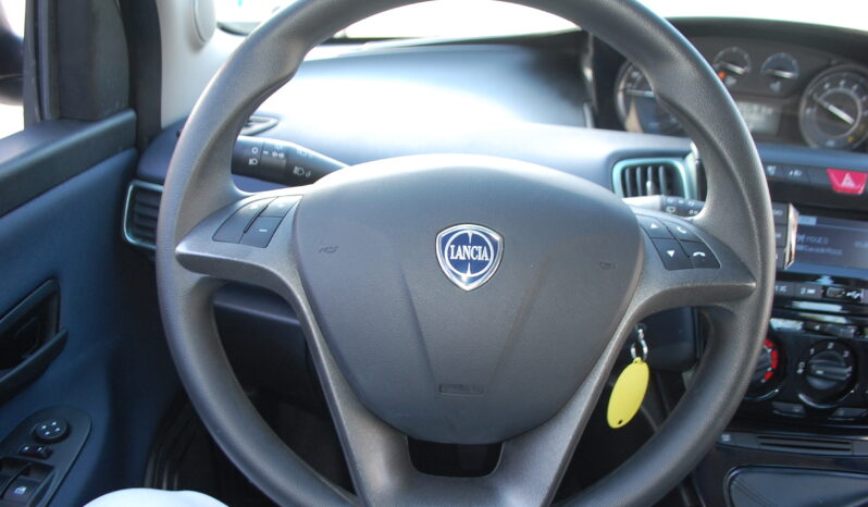 Lancia Ypsilon 1.0 firefly 70CV hybrid Oro S&S Uff Italy USB pieno