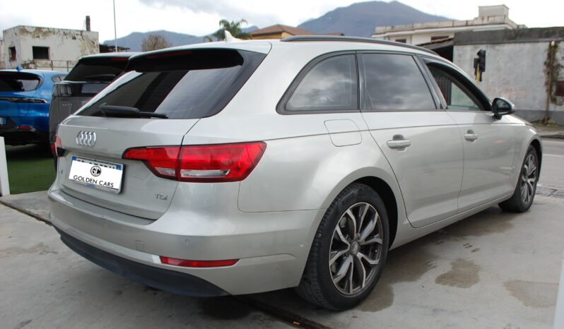 Audi A4 Avant 2.0 tdi 150CV S-Tronic Business Sport Led pieno