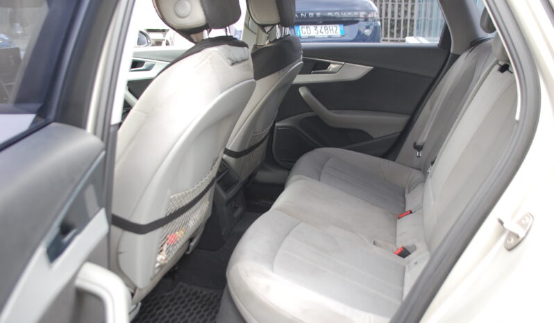 Audi A4 Avant 2.0 tdi 150CV S-Tronic Business Sport Led pieno