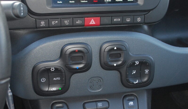 Fiat Panda City Cross 1.0 firefly hybrid 70CV S&S Uff Italy pieno